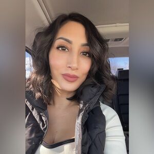 Meet your Posher, Dorene